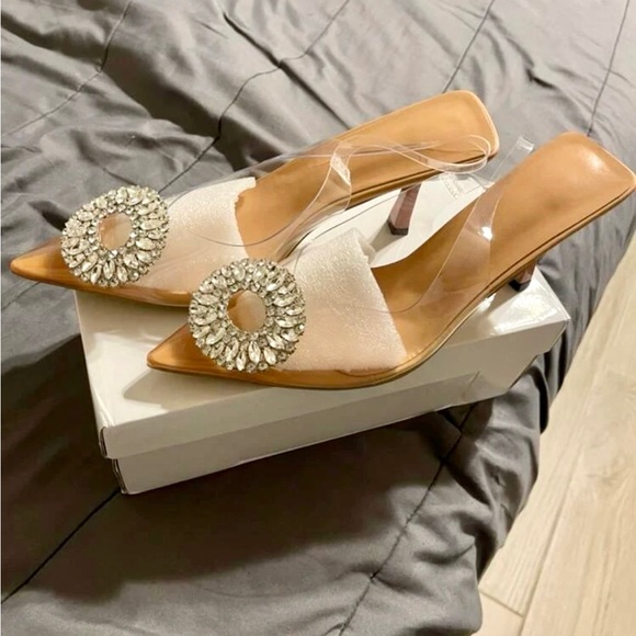 Clear vinyl rhinestone embellished heels - Picture 7 of 7